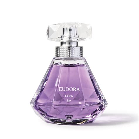 Lyra Joy Eudora parfum .